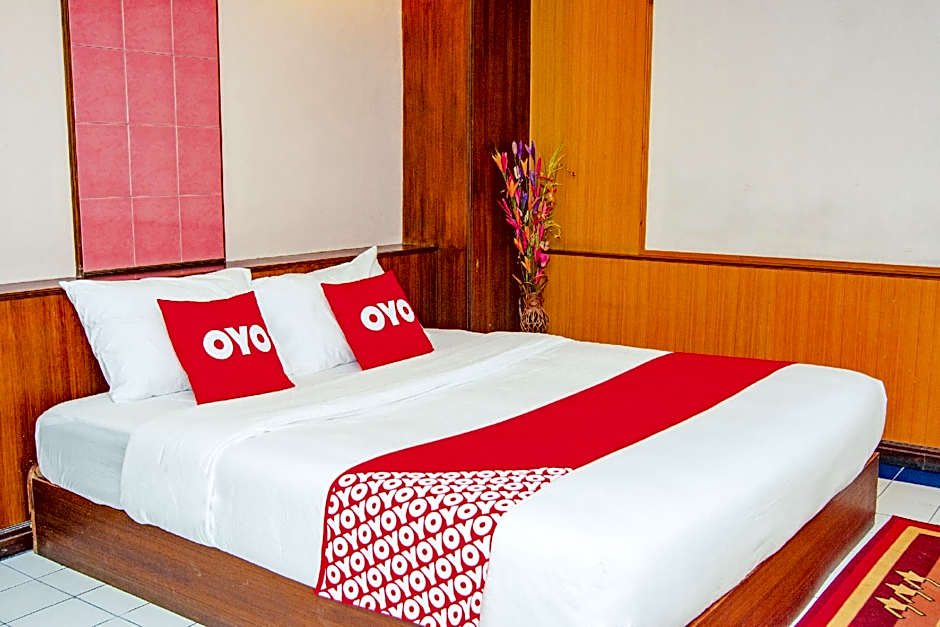 OYO 534 Phasuk Hotel