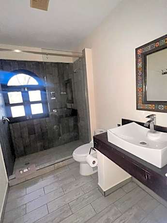 Lobby Queen size room
