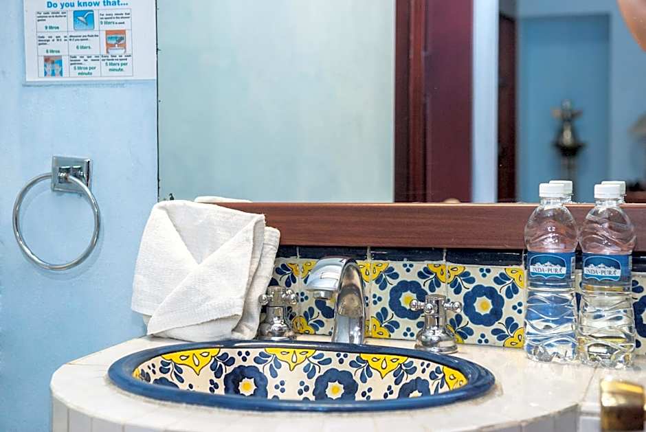 Las Mariposas Hotel & Studios