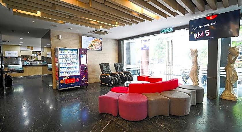 Worldview Grand Hotel