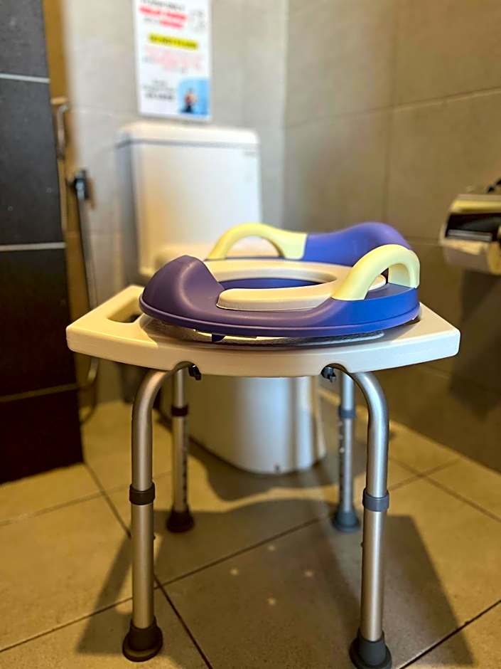 Georgetown Urban Family & Baby-Friendly Home with Skypool Seaview