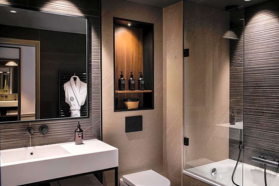 Victoria Palace Hotel