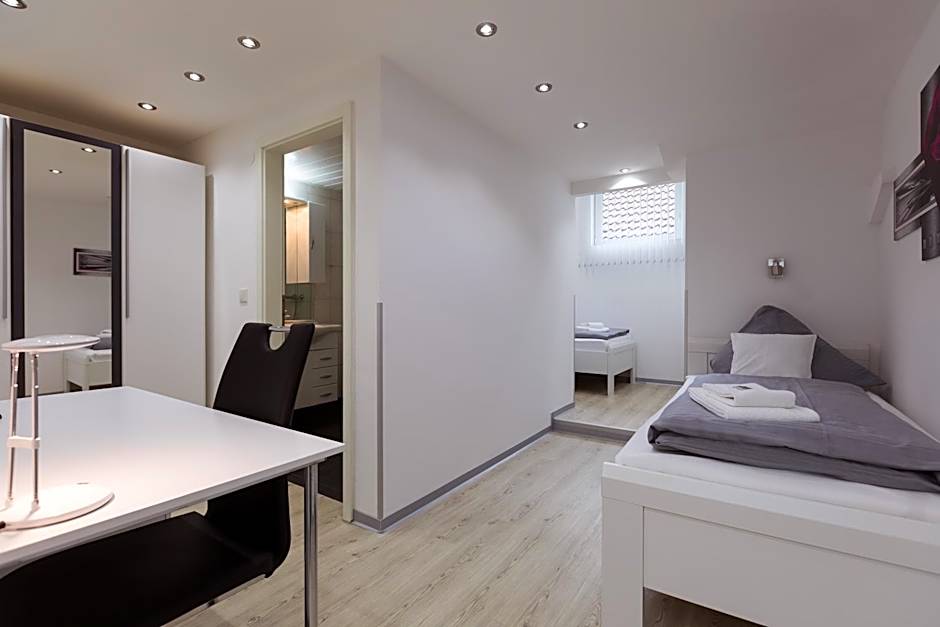 Hotel Rühen, 24 Stunden Check in, Küche, kostenfreie Parkplätze