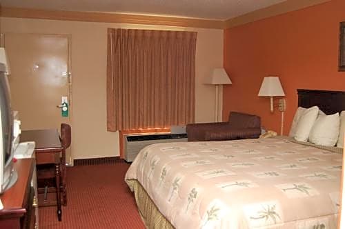 Executive Inn and Suites Springdale