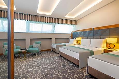 Superior Family Room