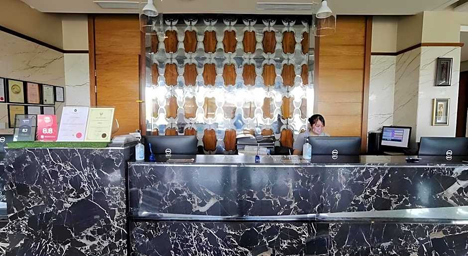 NU Hotel