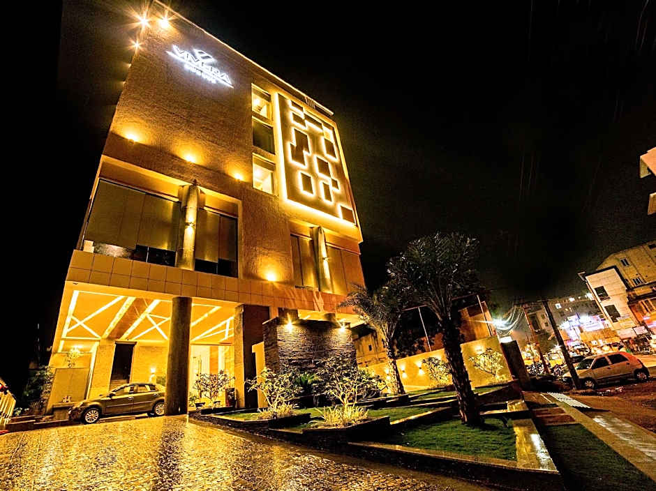 Vivera Grand Hotel - Dindigul