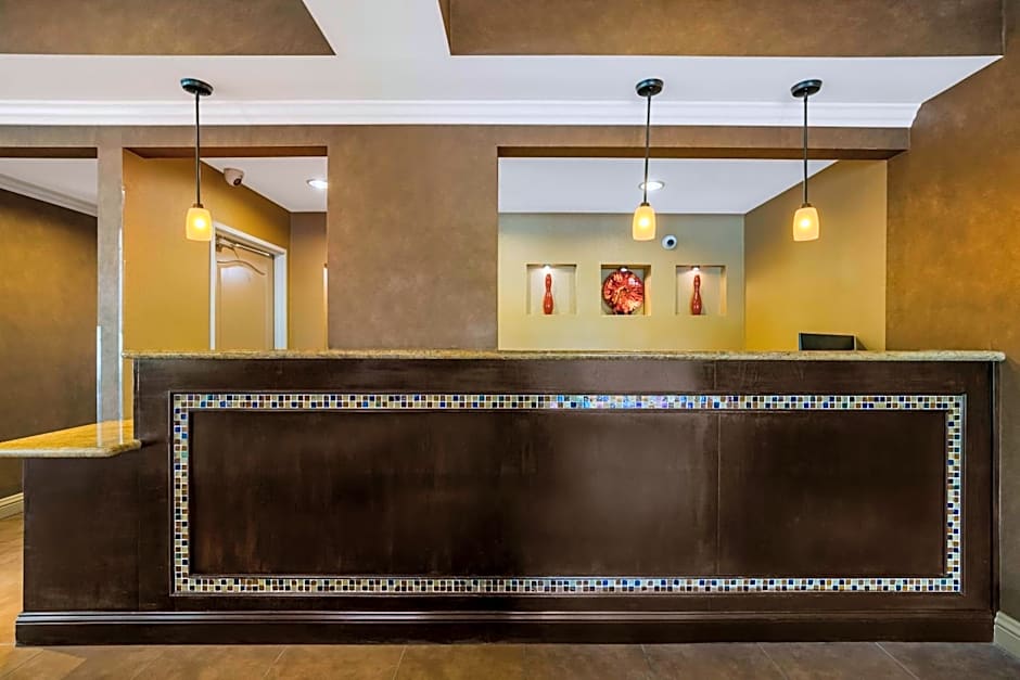 Best Western Diamond Bar Hotel & Suites