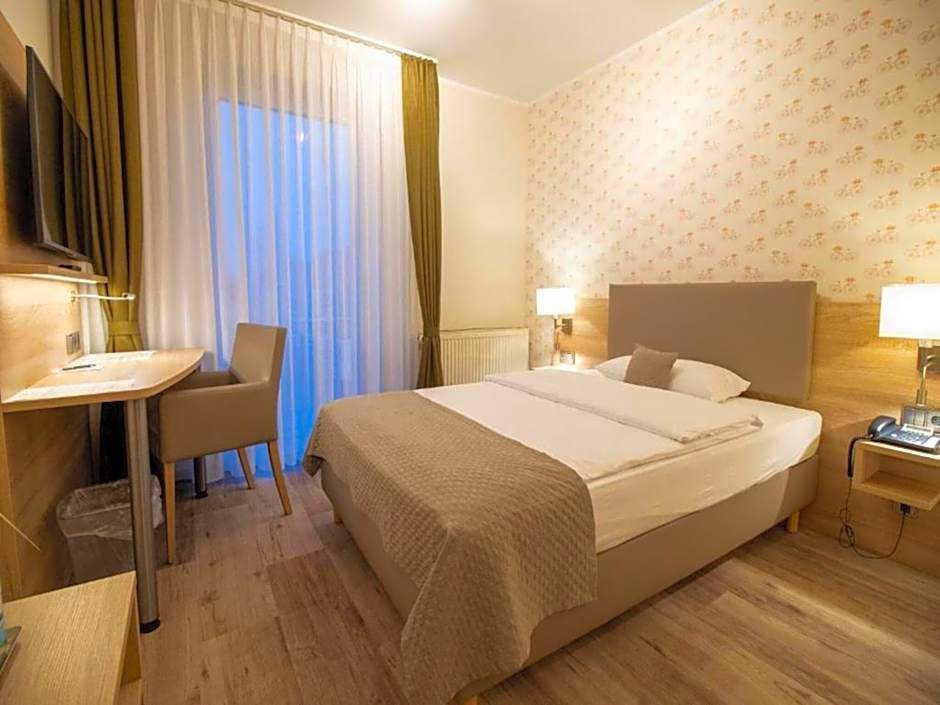 Wolfsburg Fallersleben Hotel by Belvilla
