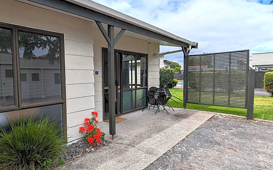 Holdens Bay Holiday Park
