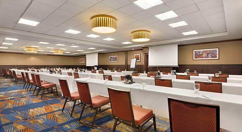 Embassy Suites by Hilton Dallas DFW Airport South