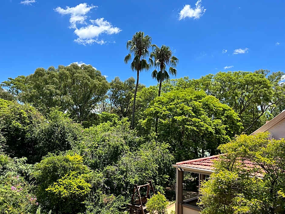 Peaches & Cream Bed & Breakfast