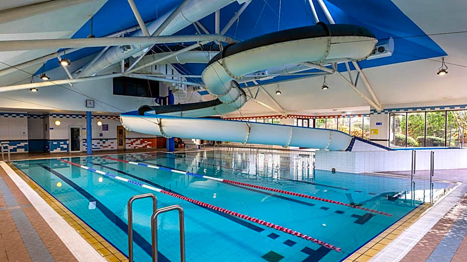 The Lakeside Hotel & Leisure Centre