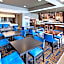 Courtyard by Marriott Grand Rapids Airport