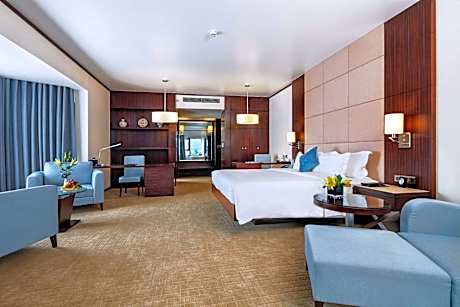 Non Smoking 1 King Bed Junior Suite