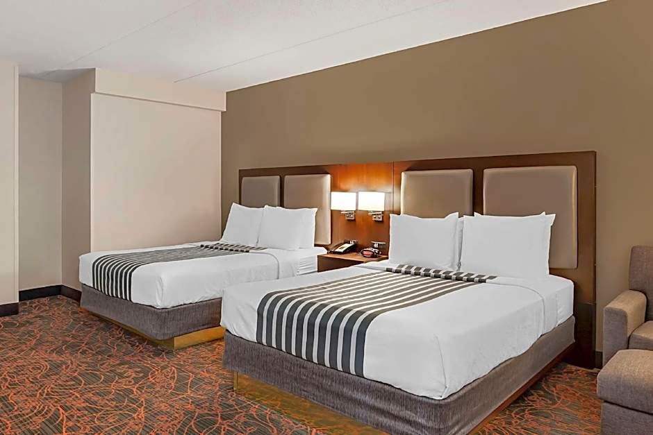 Best Western Plus Executive Inn