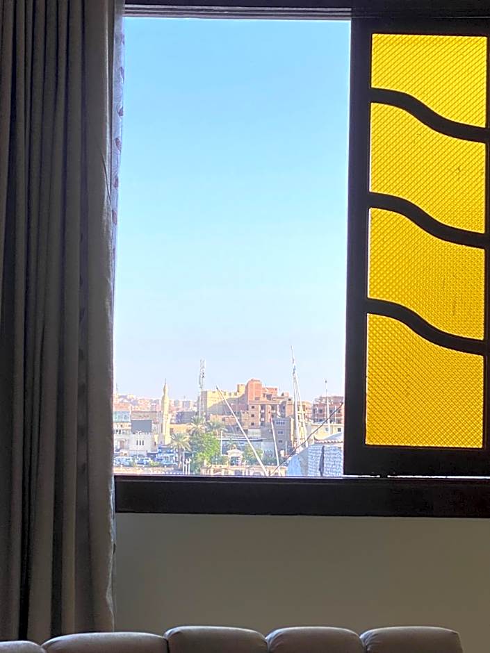 Sunrise shiny Nubian Guest House