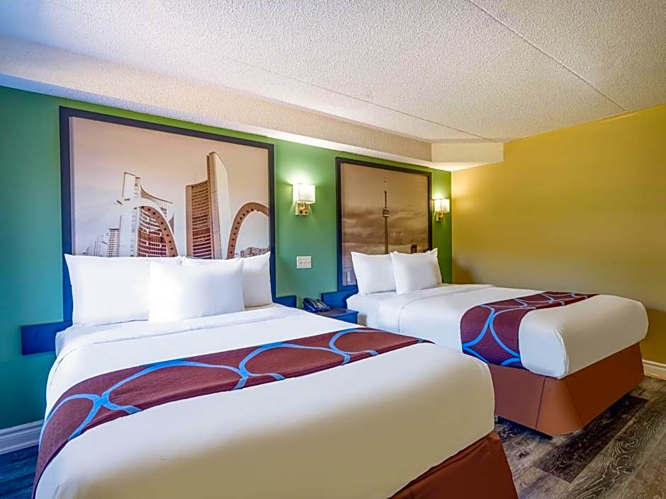 Super 8 by Wyndham Toronto East ON