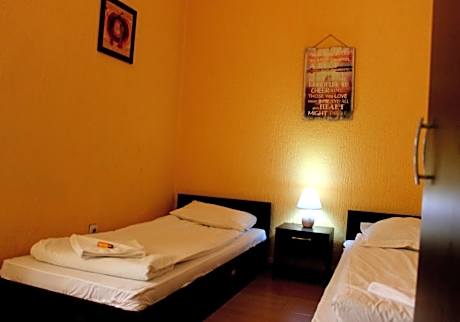 Family Studio with Private Bathroom