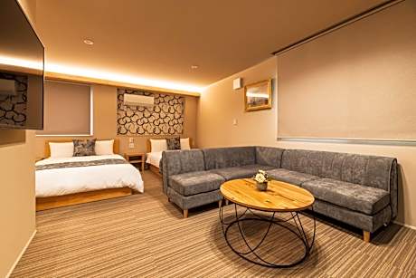 Standard Family Room