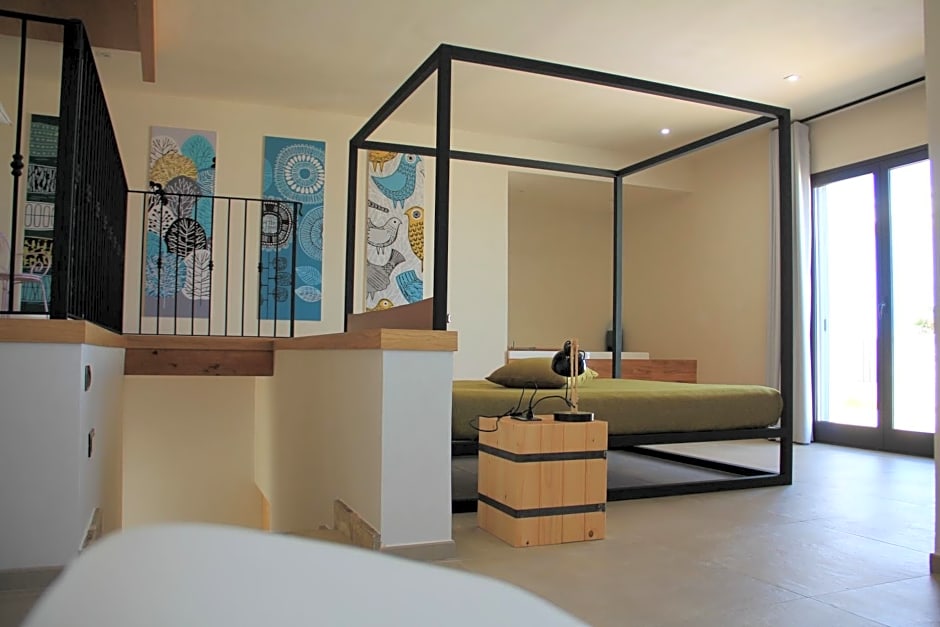 Punta Bianca Suite & Home Experience