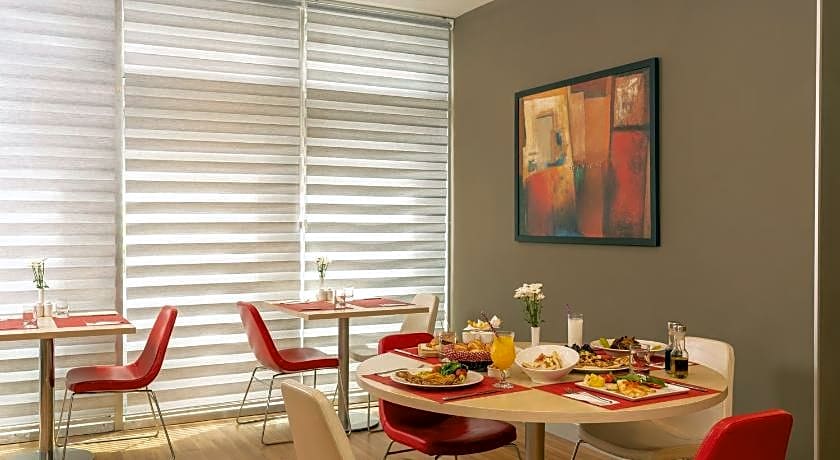 Ibis Izmir Alsancak