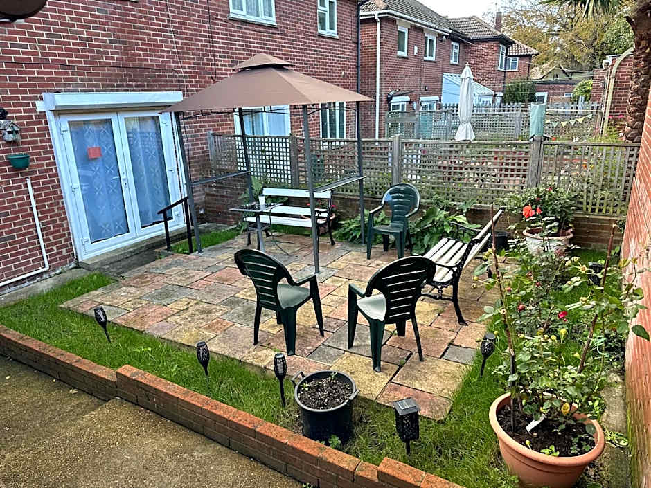 116 Maison Dieu Road Room C in Dover