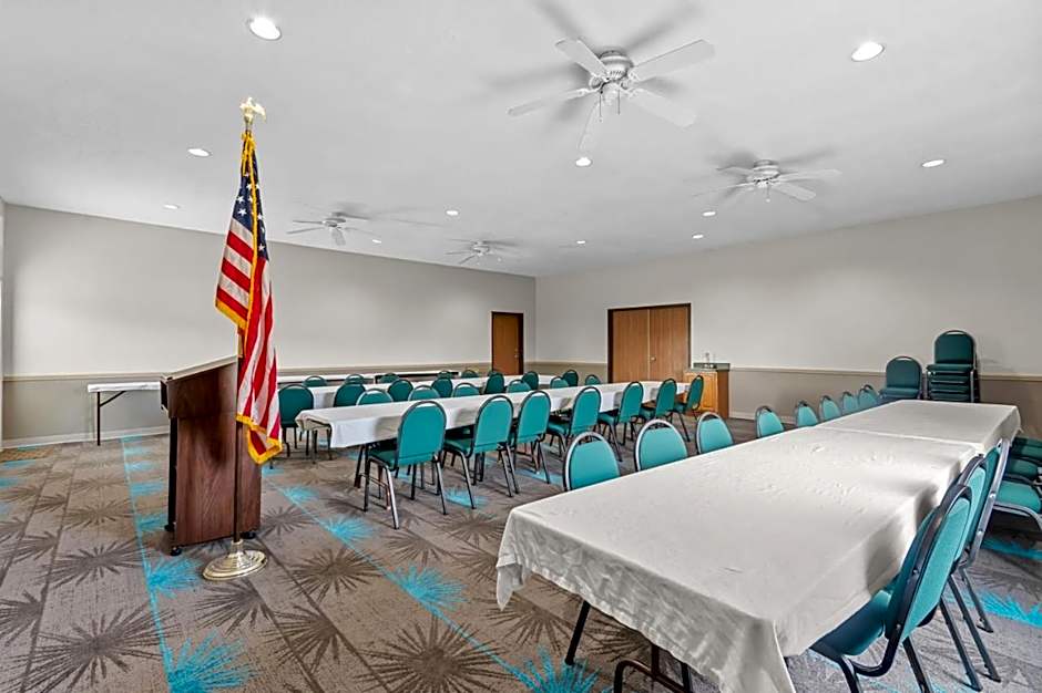 Days Inn by Wyndham Alpena