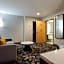 DoubleTree By Hilton Hotel Savannah Airport