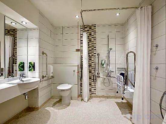 Premier Inn Lichfield City Centre