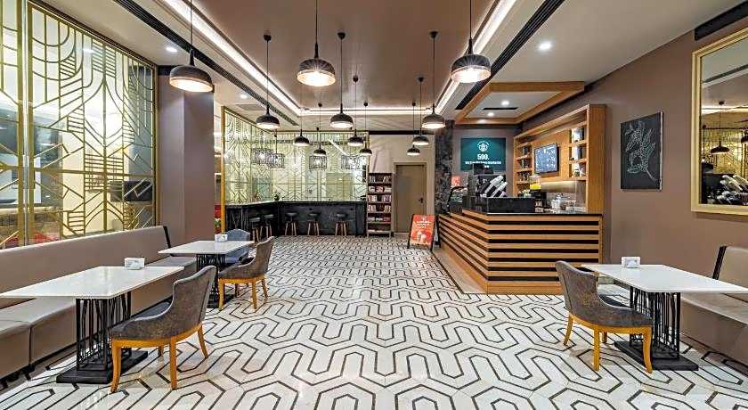 Ramada by Wyndham Istanbul Golden Horn