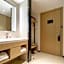 City Comfort Inn Xiangyang Gucheng Traditional Chinese Medicine Hospital Xianfu West Street