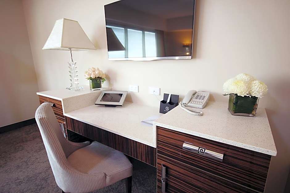 Swan River Hotel (Formerly known as International on the Water Hotel)