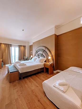 Superior Triple Room with Sea View