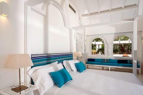 Suite with Pool View