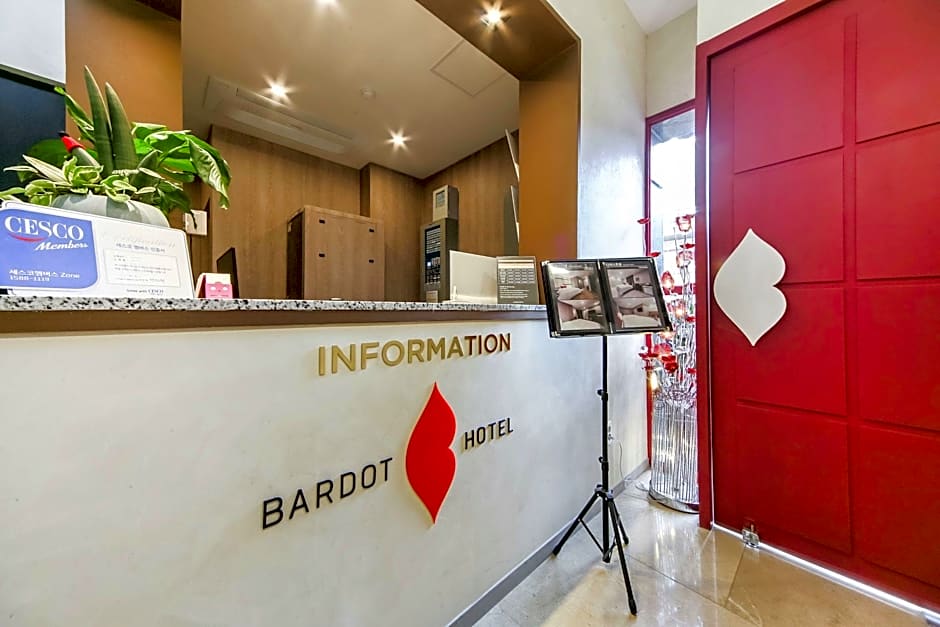 Maron Hotel Nampo