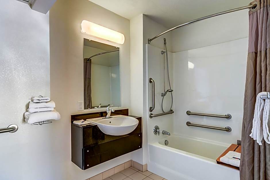 Motel 6 Fort Collins, CO