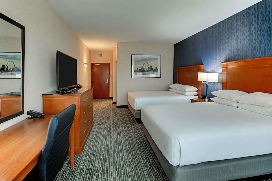 Drury Inn & Suites Arnold