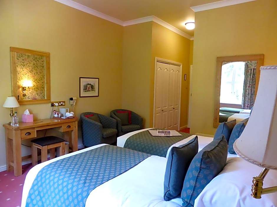 Glen-Yr-Afon House Hotel