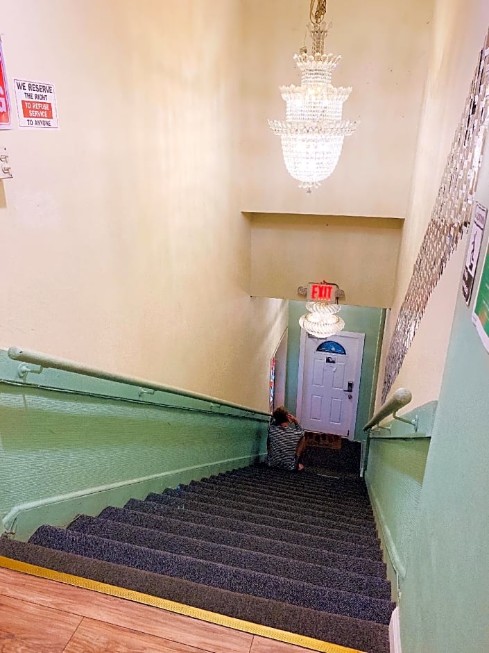 Melrose Hostel