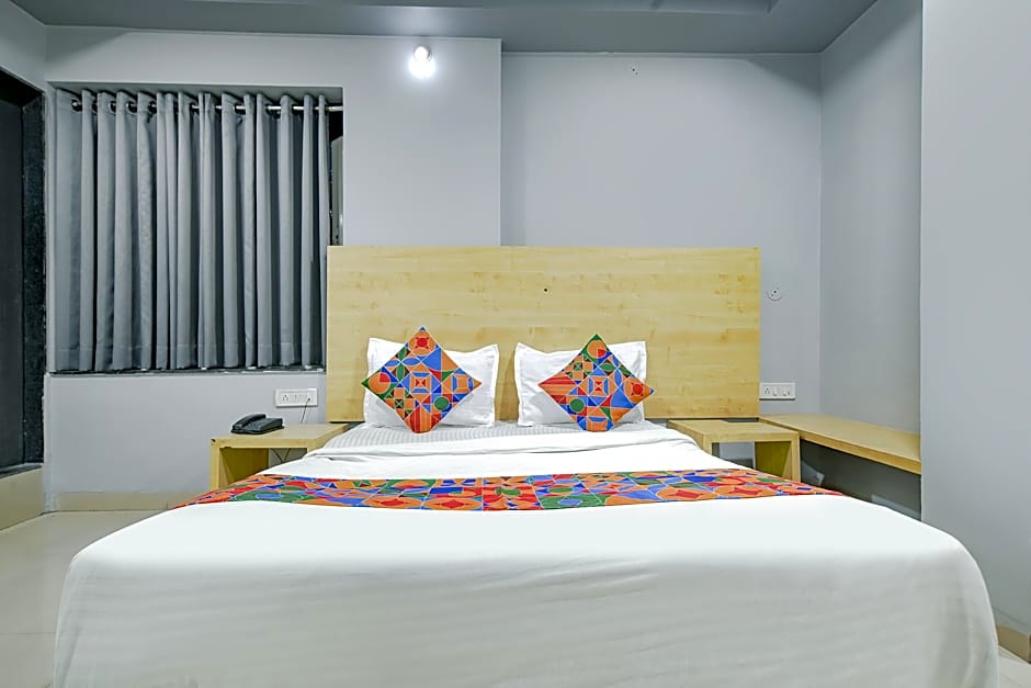 OYO Townhouse 81349 Townhouse Friends Inn – Indore, OH