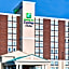 Holiday Inn Express Hotel & Suites Chatham South By IHG