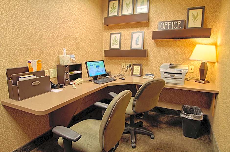 Homewood Suites By Hilton Bloomington