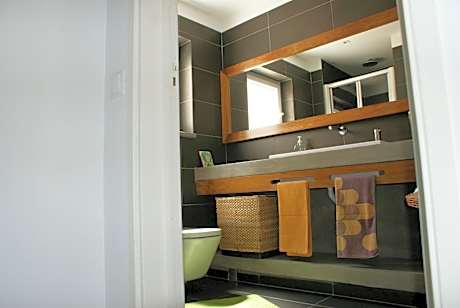 Classic Double Room with City View