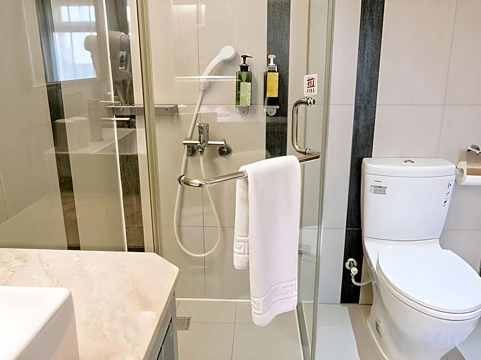 Kaohsiung JingShang Hotel