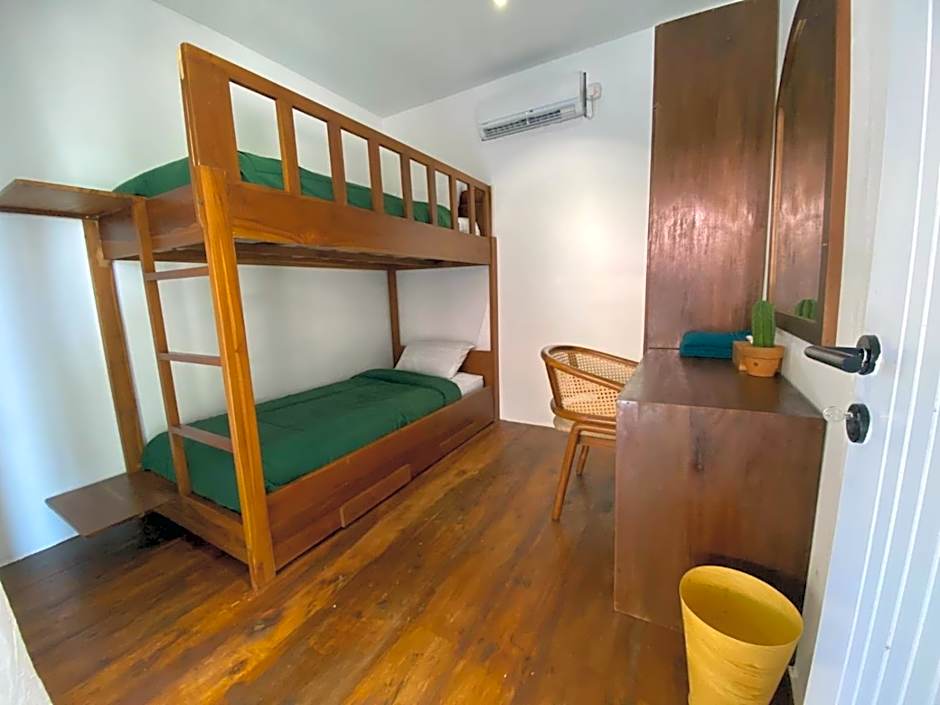 Cabana Surf and Stay