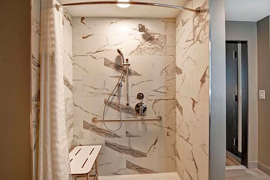 Embassy Suites By Hilton Plainfield Indianapolis Airport