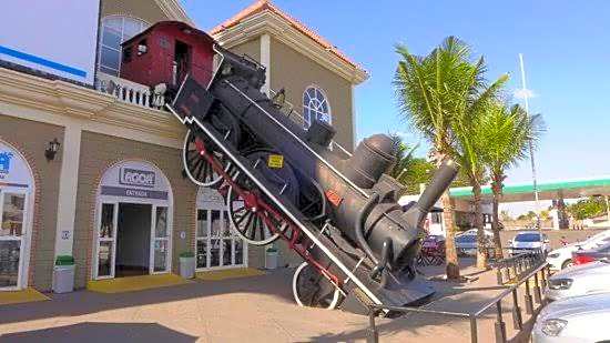 Hotel Golden Dolphin com café da manhã! Piscinas 24h