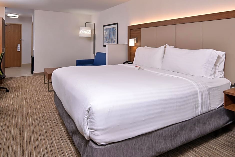 Holiday Inn Express Hotel & Suites Lacey, an IHG Hotel