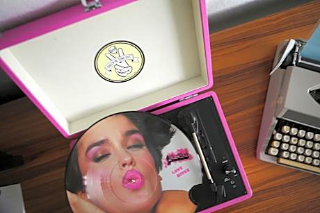 King Room with Ballpark View